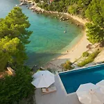 Luxury Hvar Deluxe Palace 2 With Pool Near And *