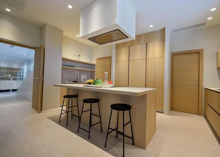 Luxury Hvar Deluxe Palace 2 With Pool At The *