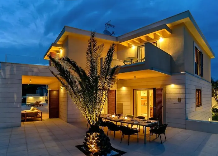 Villa Luxury Hvar Deluxe Palace 2 With Pool At The