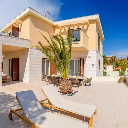Luxury Villa Hvar Deluxe Palace 2 With Pool Near Beach And Hvar Town Hvar Town
