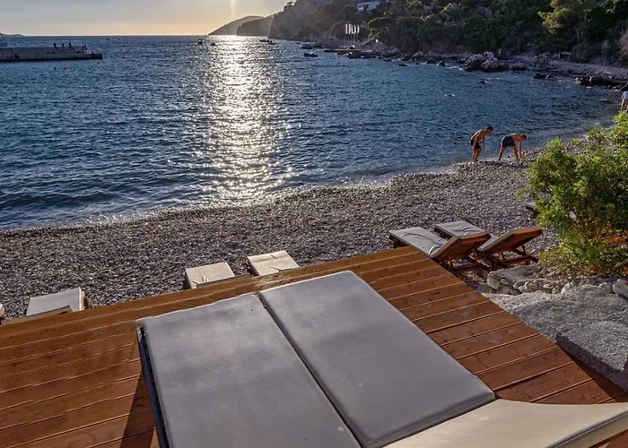 Luxury Hvar Deluxe Palace 2 With Pool At The