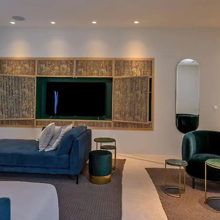 Luxury Hvar Deluxe Palace 2 With Pool At The 赫瓦尔