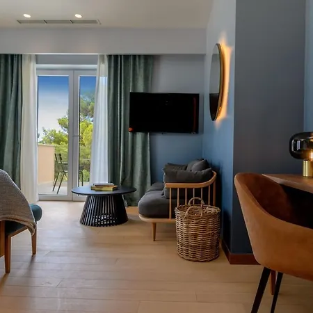 Luxury Hvar Deluxe Palace 2 With Pool At The 别墅 赫瓦尔